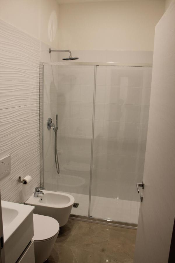 Adria Luxury Residence - Centro Триест Экстерьер фото