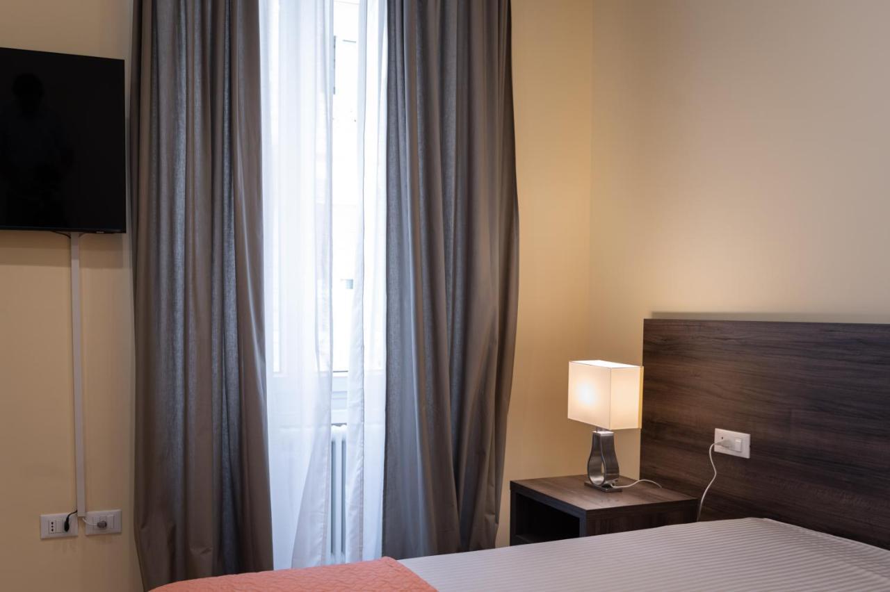 Adria Luxury Residence - Centro Триест Экстерьер фото
