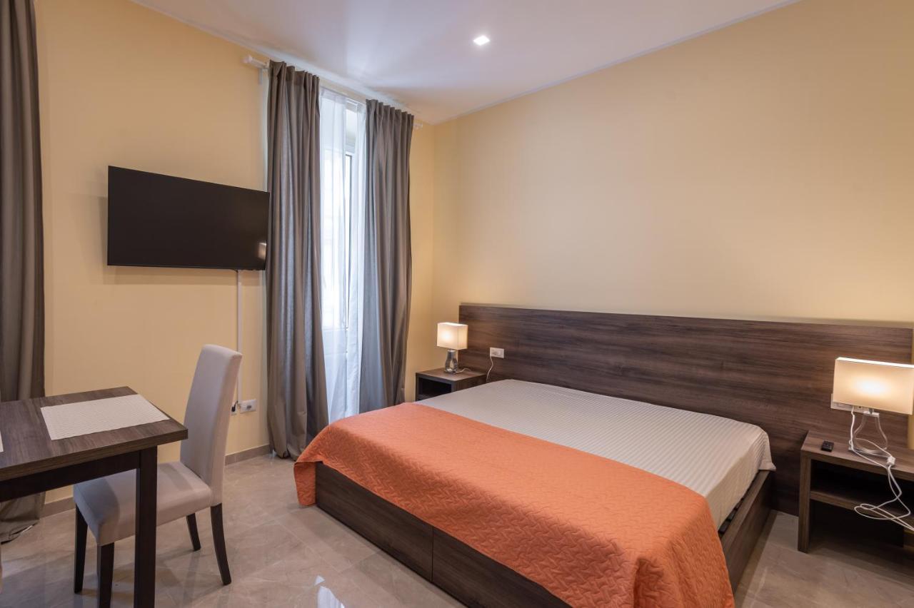 Adria Luxury Residence - Centro Триест Экстерьер фото