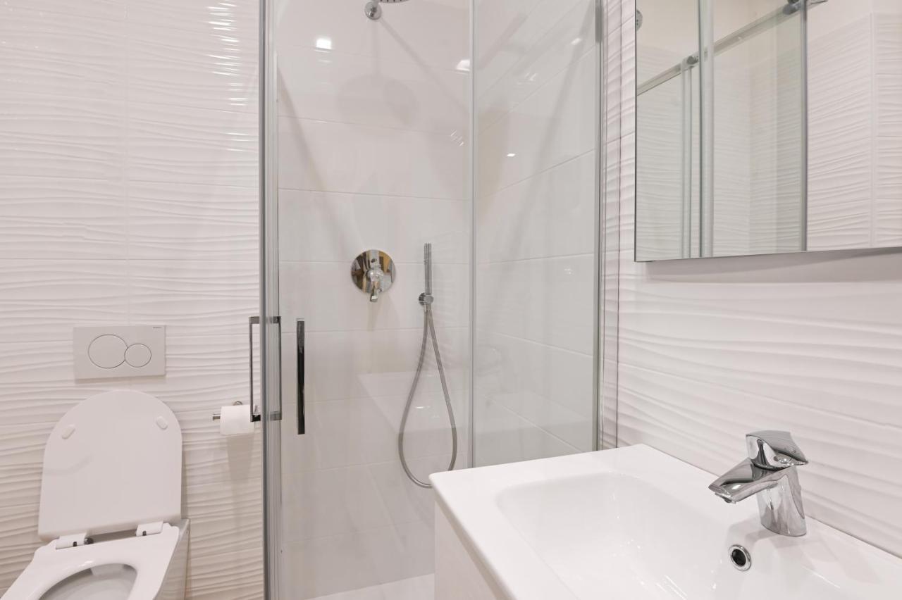 Adria Luxury Residence - Centro Триест Экстерьер фото