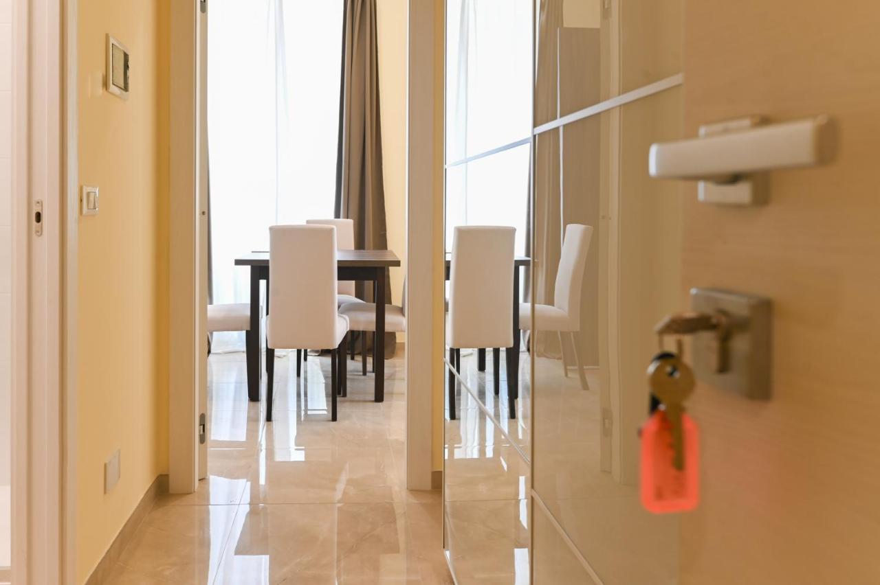 Adria Luxury Residence - Centro Триест Экстерьер фото