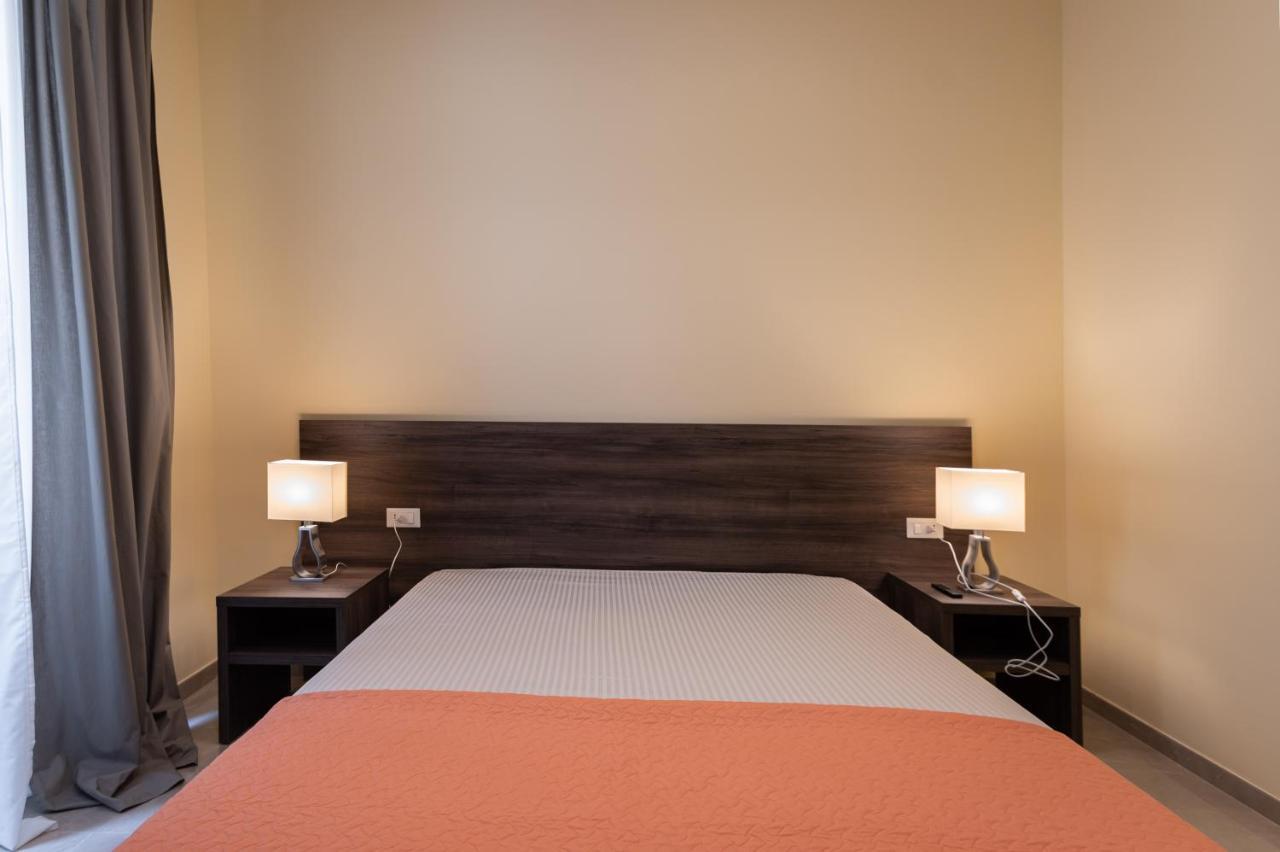 Adria Luxury Residence - Centro Триест Экстерьер фото